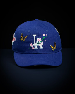کلاه کپ اسنپ بک نیو ارا LA DODGERS BUTTERFLY کاستوم آبی رویال نمای روبرو