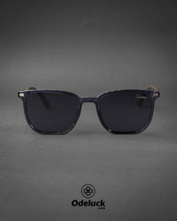 نمای روبرو عینک آفتابی CARTIER فریم دودی کریستالی مدل TC4953 کد 470