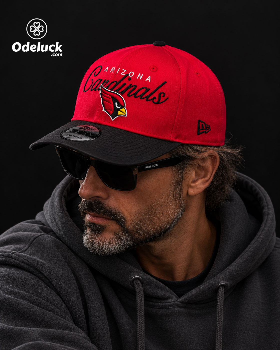 استایل استریتویر مردانه با کلاه اسنپ بک آریزونا کاردینالز CARDINALS کد 484 و هودی تیره